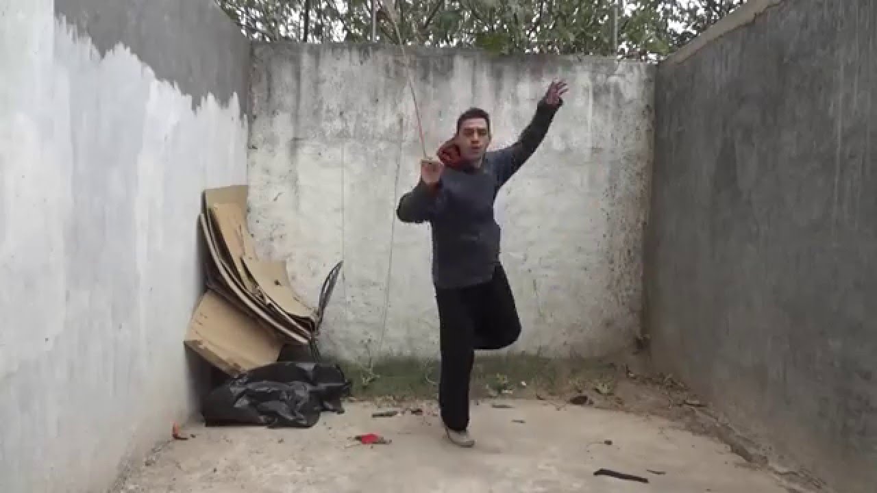 Combos con soga y cadena nueve secciones, armas estilo libre