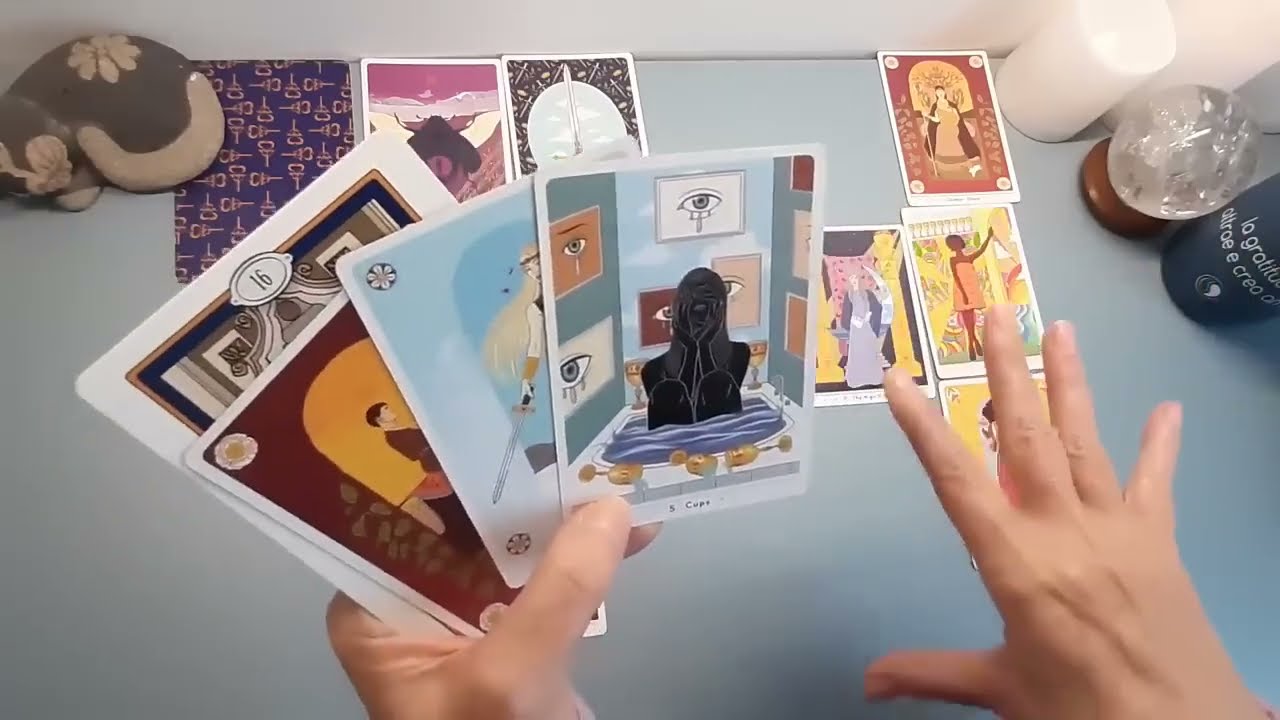 🔮C'è qualcosa che devi sapere adesso! Lettura Libera dei Tarocchi✨