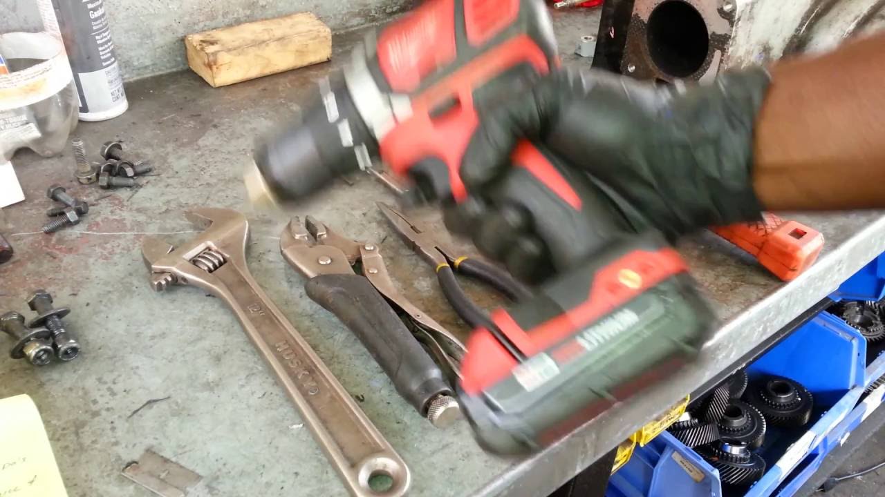 Foxbody Mustang Junkyard GT40 Intake Upgrade PART 2 WWW.JUNKYARDDOGGS.COM