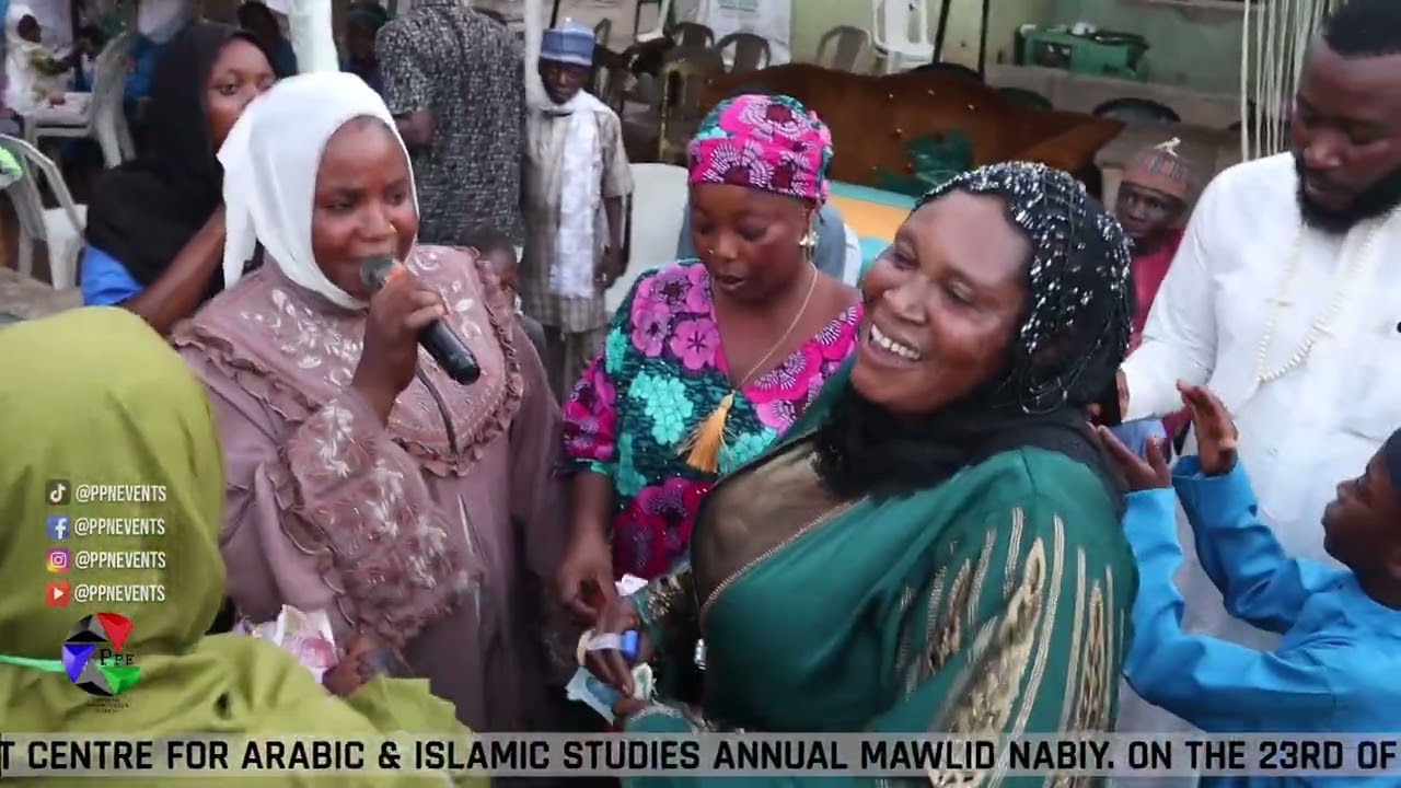 Alhaja Pemisire at Markaz Miftau S-Sa’adat Centre for Arabic & Islamic Studies Annual Mawlid Nabiy