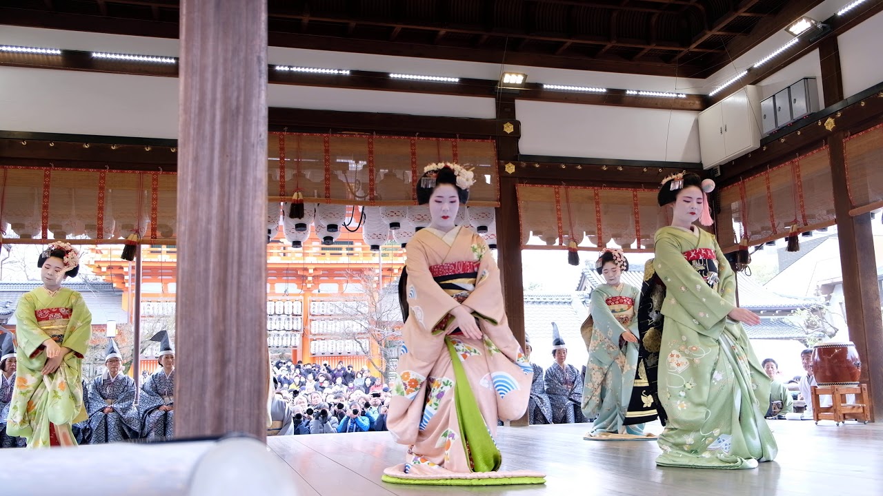 🎍(2020節分祭後日)🎍祇園東歌舞会舞踊奉納(祇園小唄)満彩野さん、富千英さん、叶久さん、叶千代さん、満彩尚さん、富豊志さん
