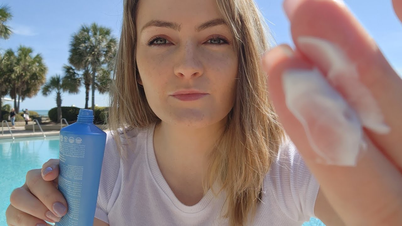 1 minute ASMR putting sunscreen on you at the beach ⛱️
