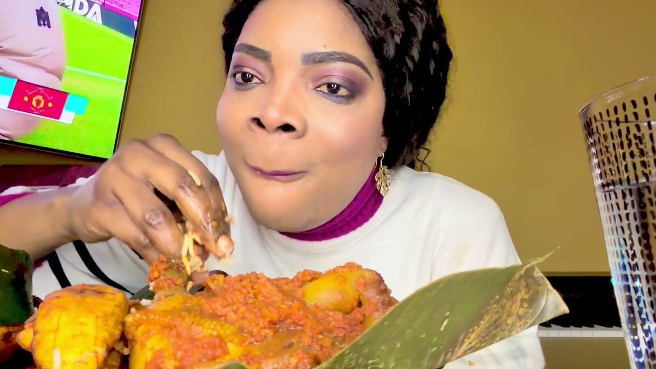 Paper rice with delicious stew and fried ripe plantain. African food mukbang!! 