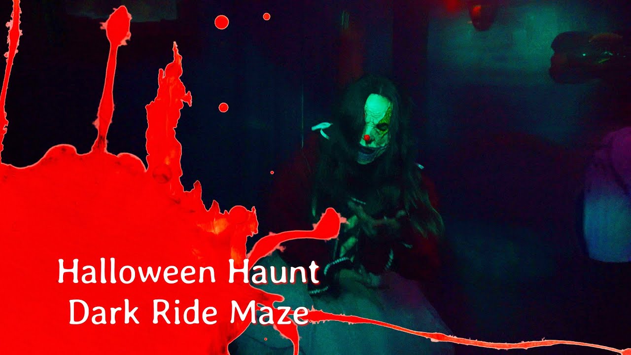 Halloween Haunt - Dark Ride Maze - Canada's Wonderland