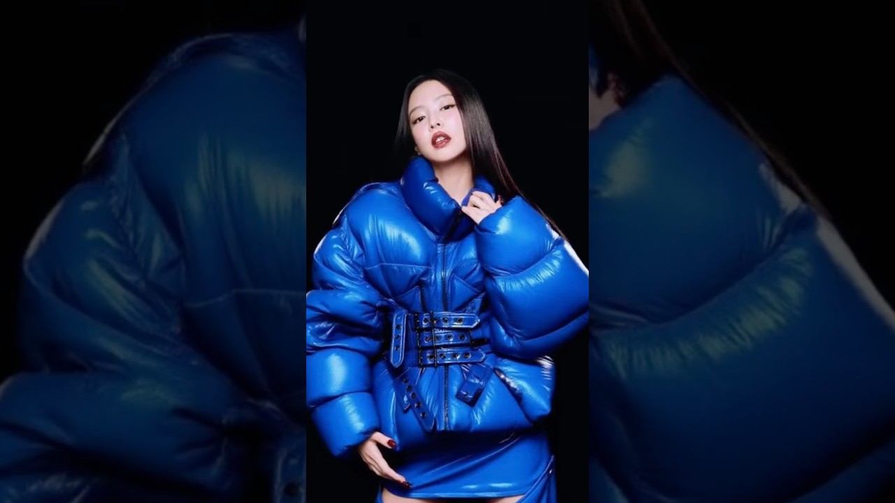 Yellow, blue, pink, gold, white, or original outfit colour (red)? Which do you prefer?