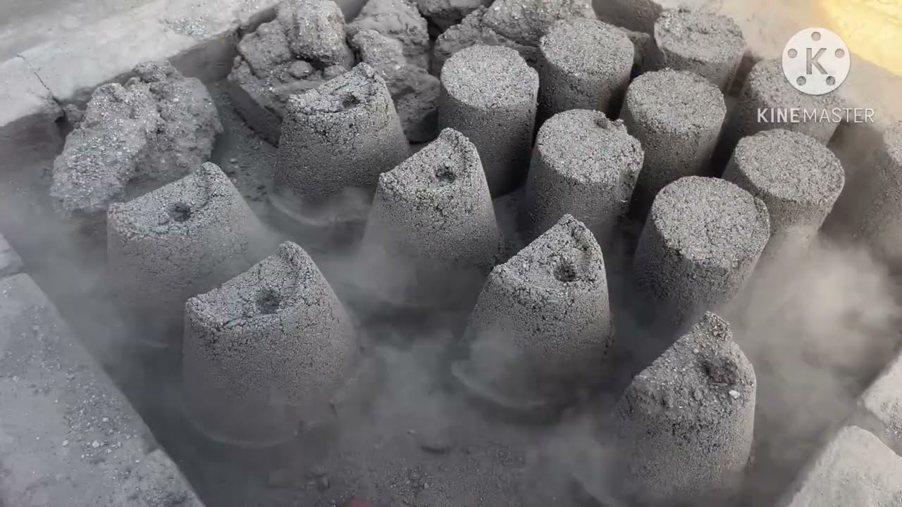 Mix textures shape chunks dry water crumbling 