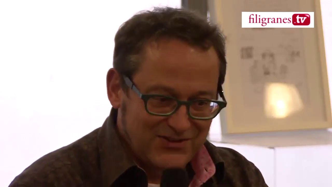 Aurore Dumont pr&eacute;sente Tom Lanoye, 