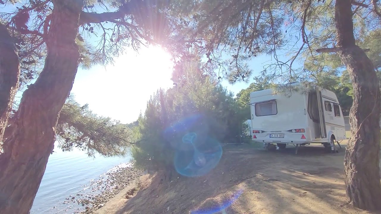 Çekme Karavan ile Gökçetepe Tabiat Parkı Sonbahar Kampı | Weinsberg 390 QD