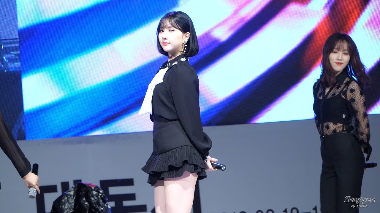 180919.창원대.여자친구(GFRIEND) - 오늘부터 우리는(Me Gustas Tu). 은하(Eunha) 직캠(Fancam).by.Shaytyen