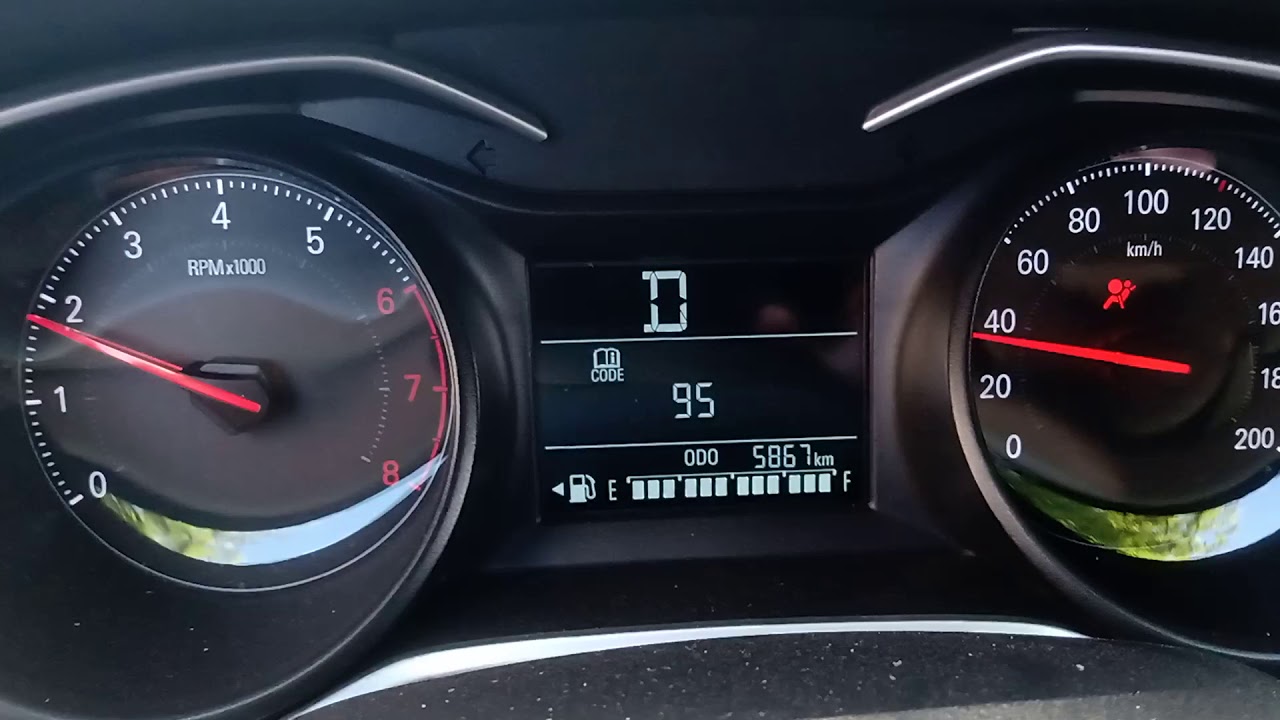 Novo Onix Turbo 20/21  Problema airbag código  95. Veículo com 3 meses de uso !