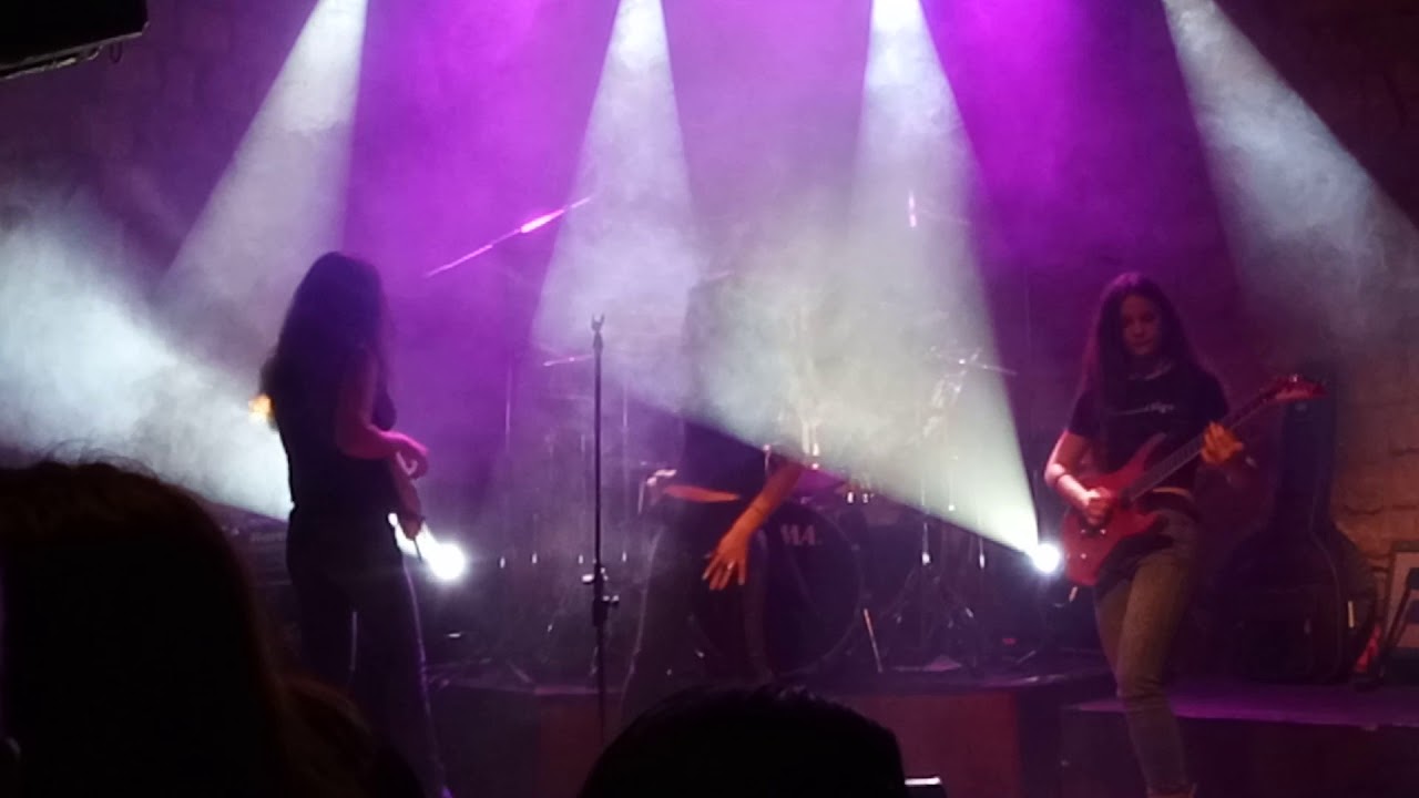 Holy Diver - Dio cover by Diamond Signs