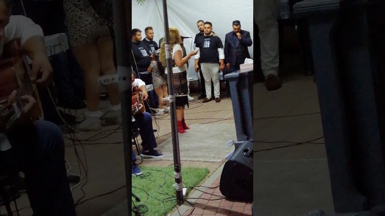 Irmã Jussara campanha galinheiras