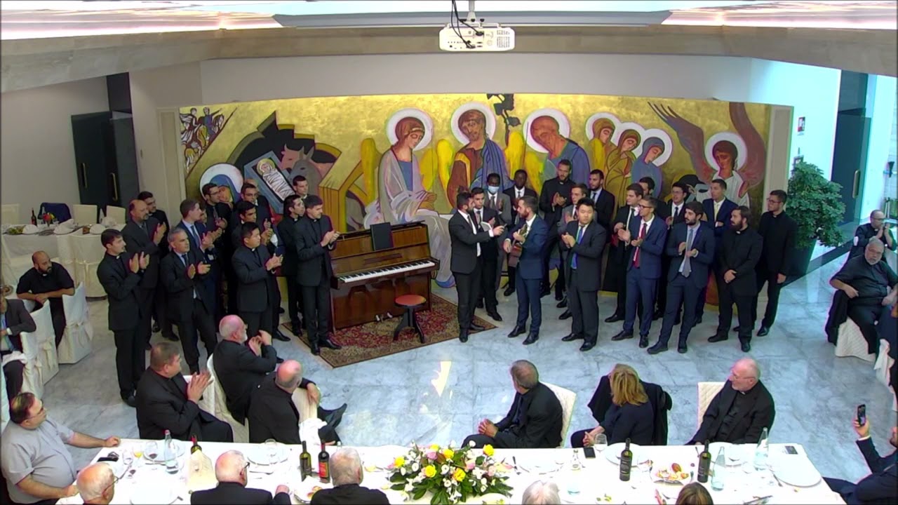 I seminaristi di Macerata cantano 