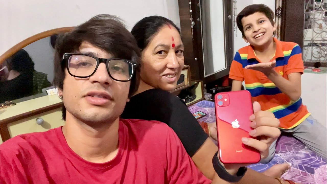 Mummy ko Iphone nhi Chahiee ☹️