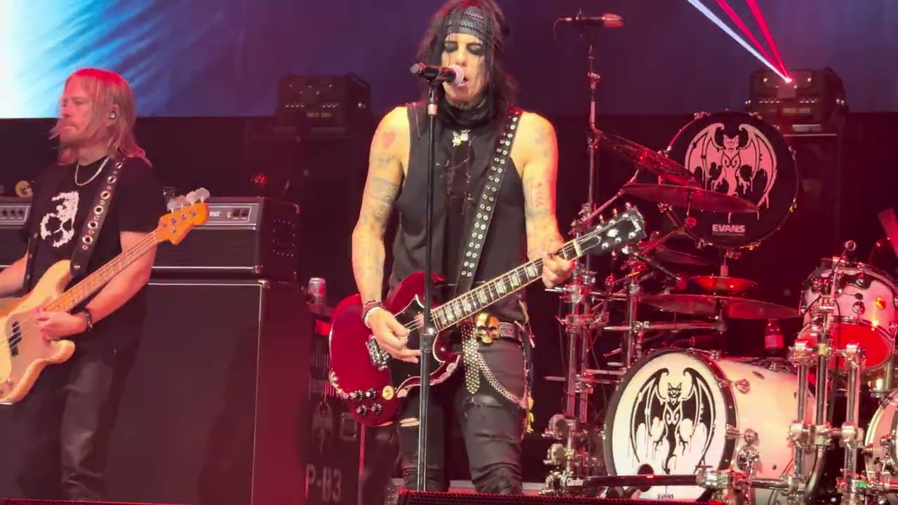 Hollywood Vampires &ldquo;Highway to Hell&rdquo; live @ O2 Arena, London 12th August 2026 