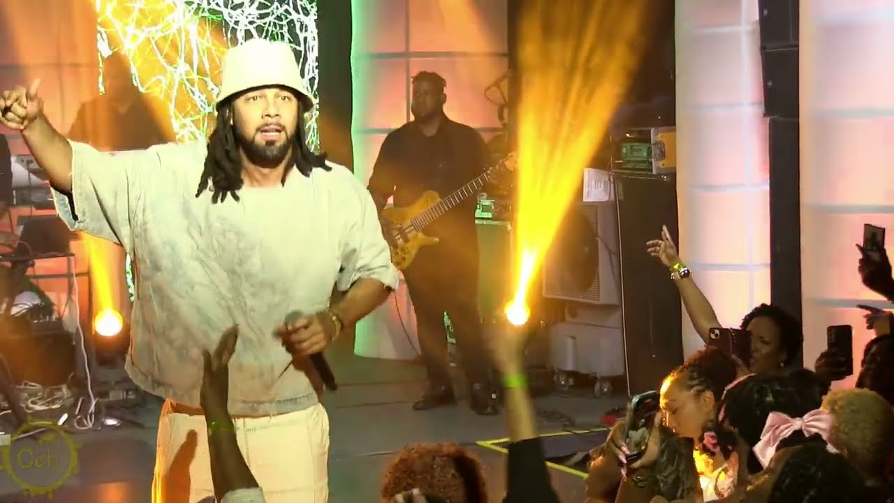 Kes Serves Cocoa Tea at Mas The Experience