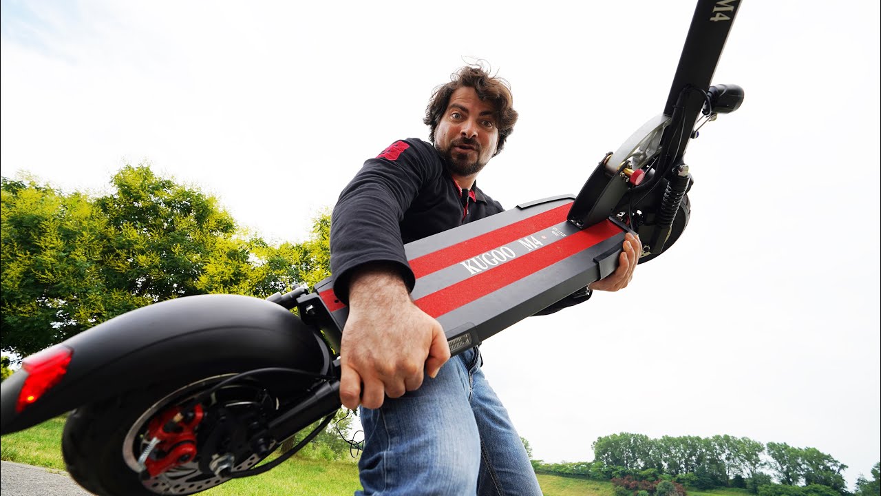 KUGOO KIRIN M4 da 500w ad oggi è il più accessoriato che trovi in circolazione!