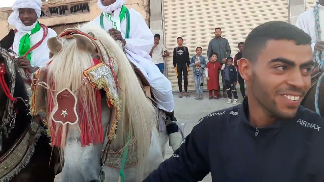 Brahim mahbob انطلاق حفظة القرآن الكريم  من مسجد الخليل مريقة مباشرة إلى القصر العتيق