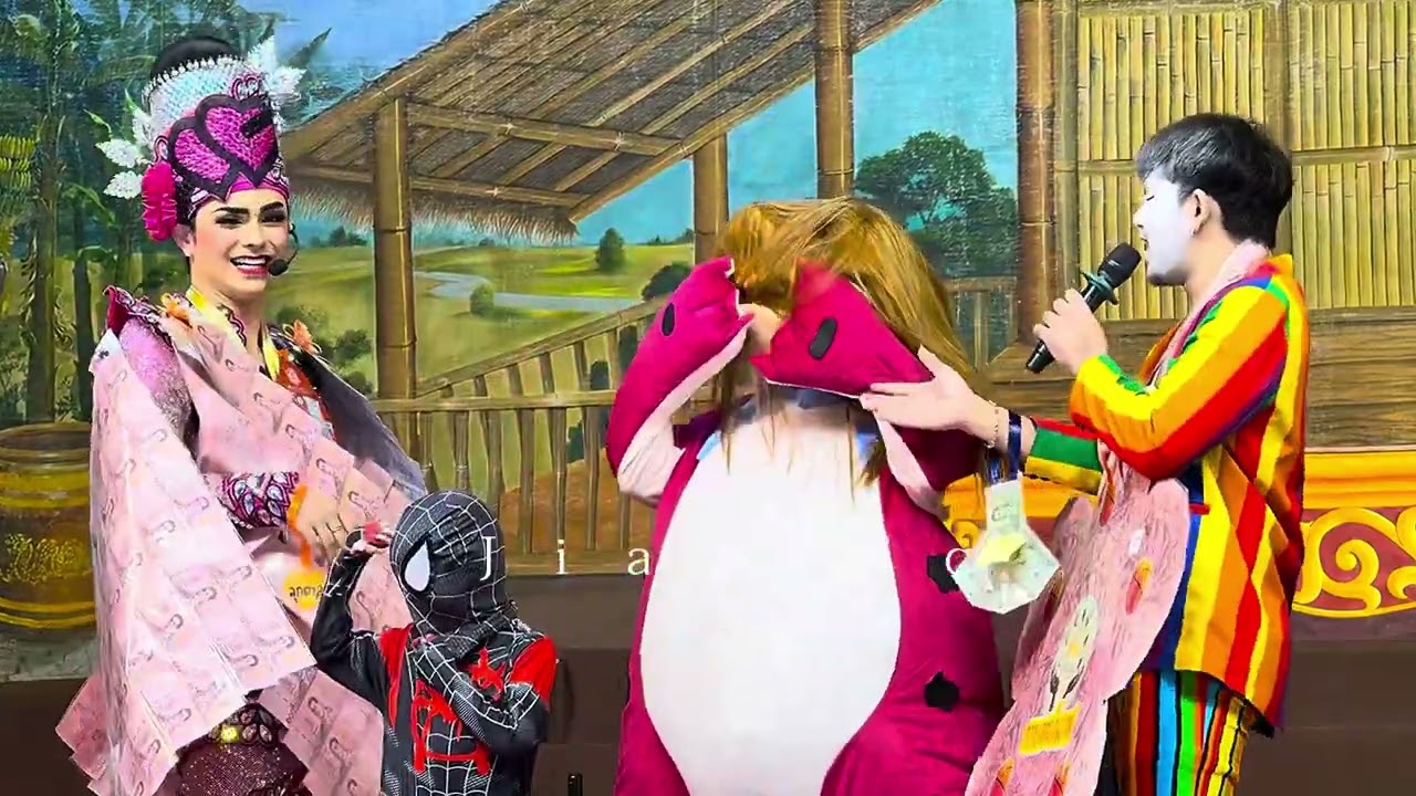 จัดงานแต่งน้องมาสคอตบนเวทีศรราม น้ำเพชรเรื่อง #ไผ่แตกกอ📍 วัดพลมานีย์ แขวงทับยาว เขตลาดกระบัง กทม.