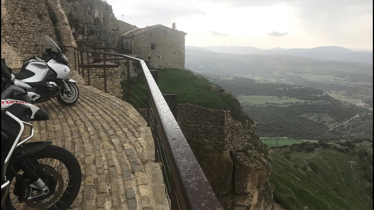 En moto por El Maestrazgo