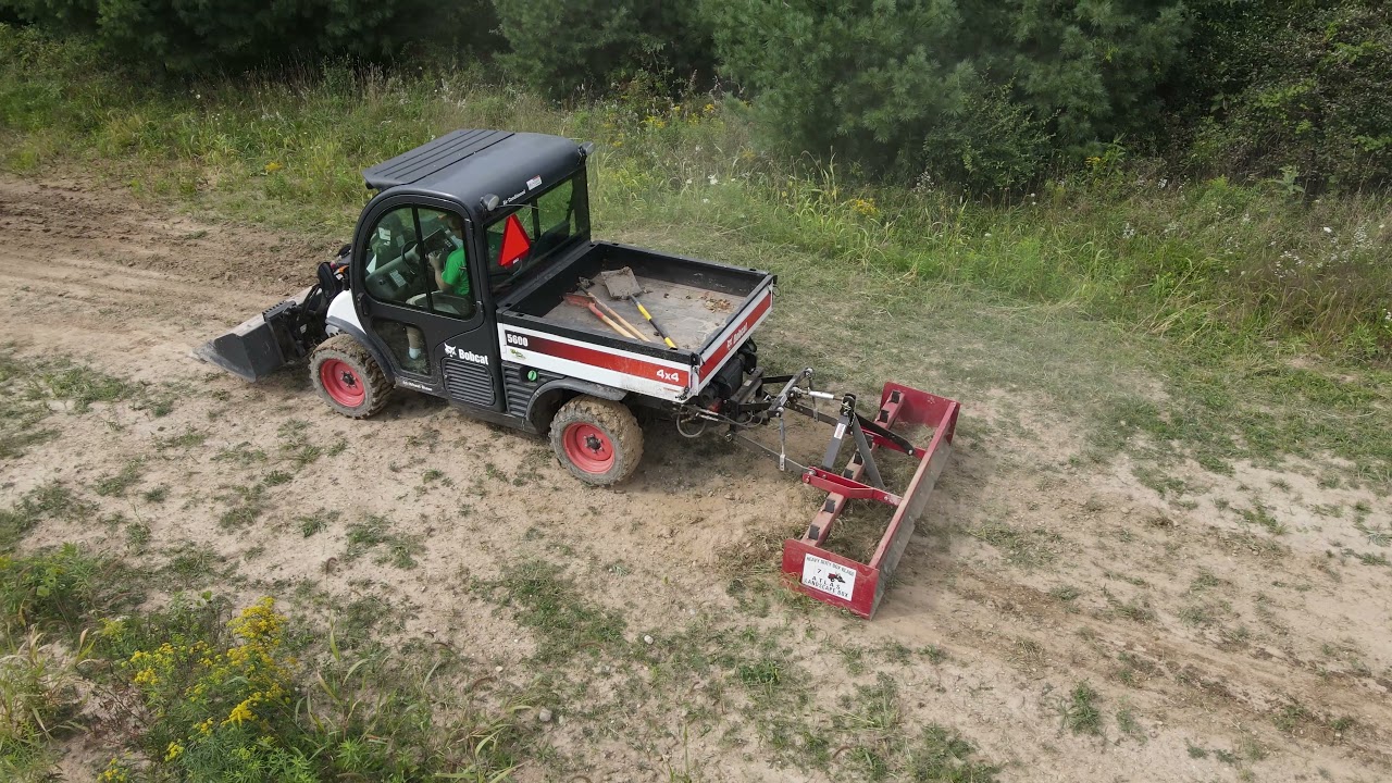 ✅ Toolcat Grading With A 7ft Box Blade - UTVHitchWorks 3-point