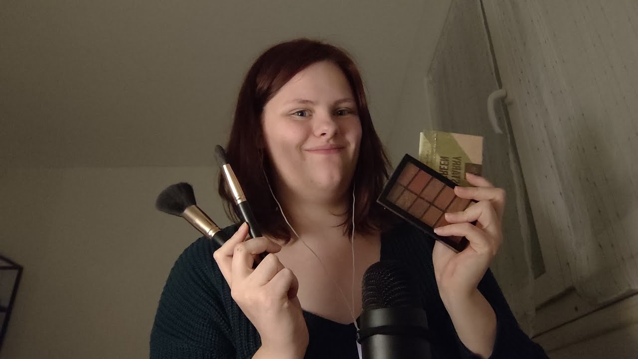 Ta meilleure amie te maquille pour la fete de Sarah #asmr 