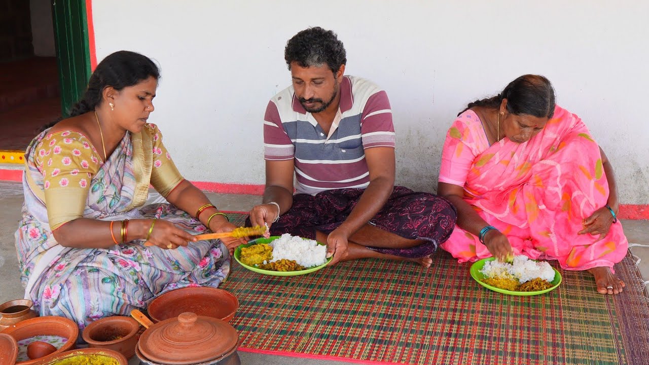 INDIAN Traditional family daily lifestyle and living Happy life with family. Traditional harvest