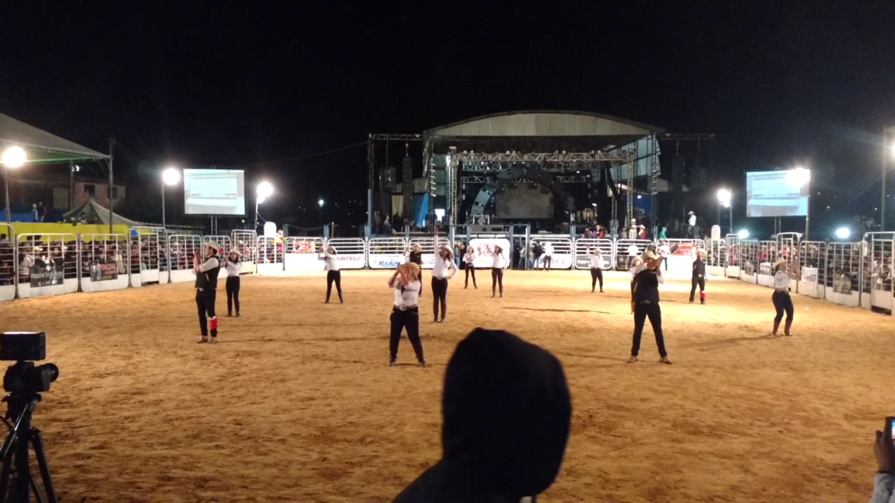BRUNO E BARRETO _ARENA COUNTRY_ RODEIO SALTO DE PIRAPORA 2017