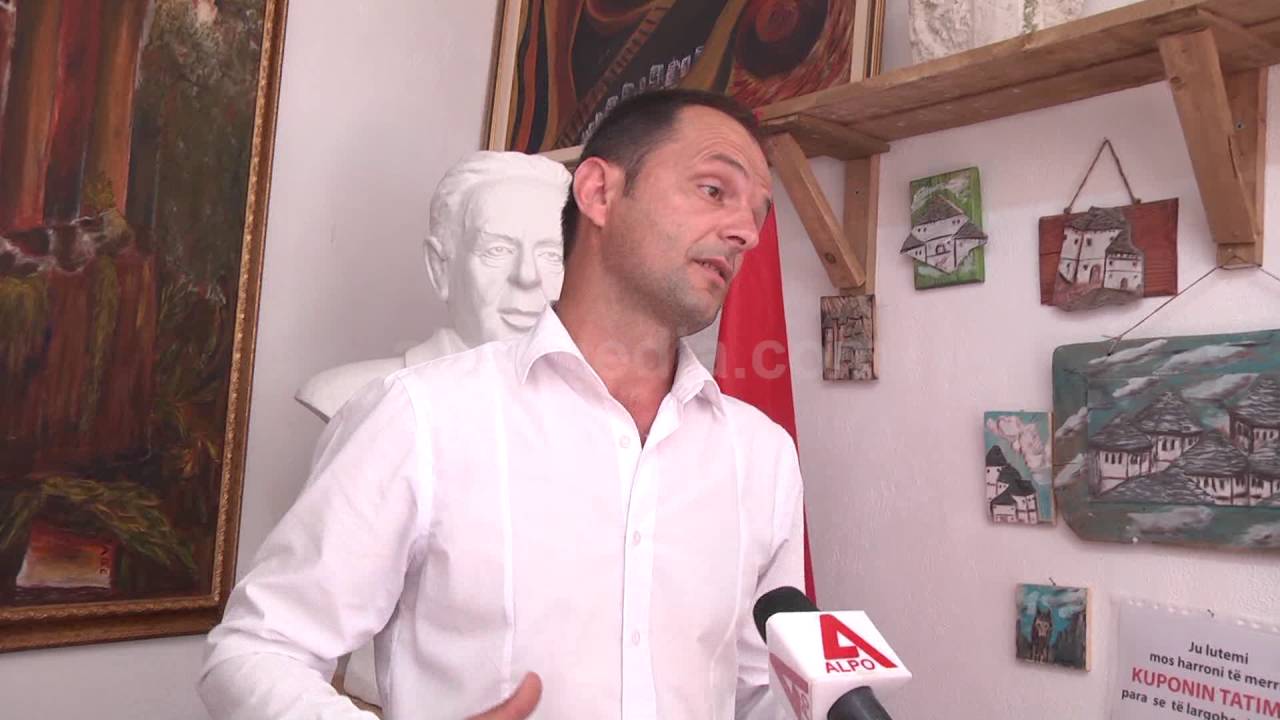 EKSPOZITA E SKULPTORIT MURAT KERAJ