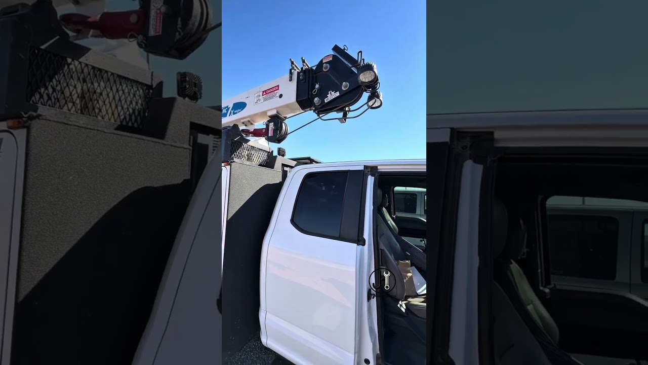 На моем служебном автомобиле установлена ​​система John Deere JDLink Boost.