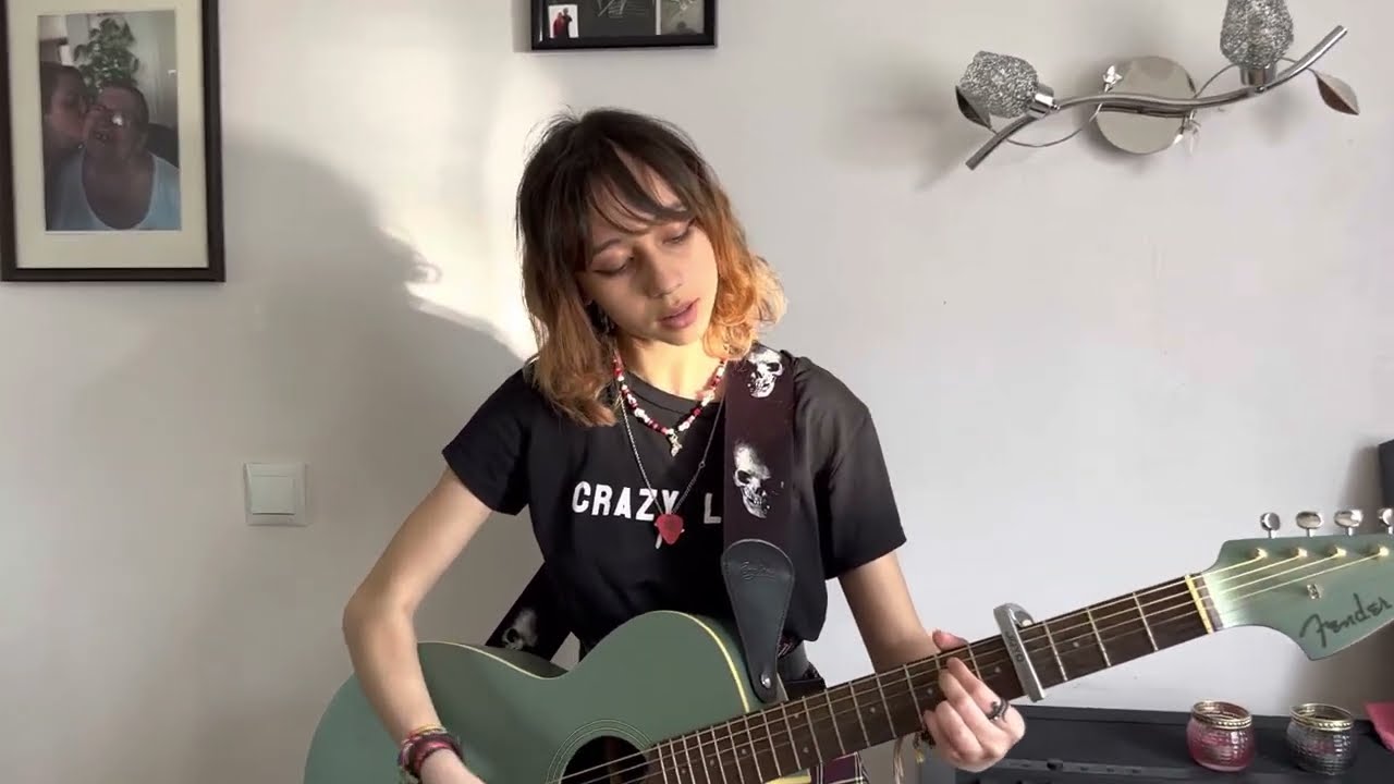 Lana - La Vie Est Belle | Indochine Cover