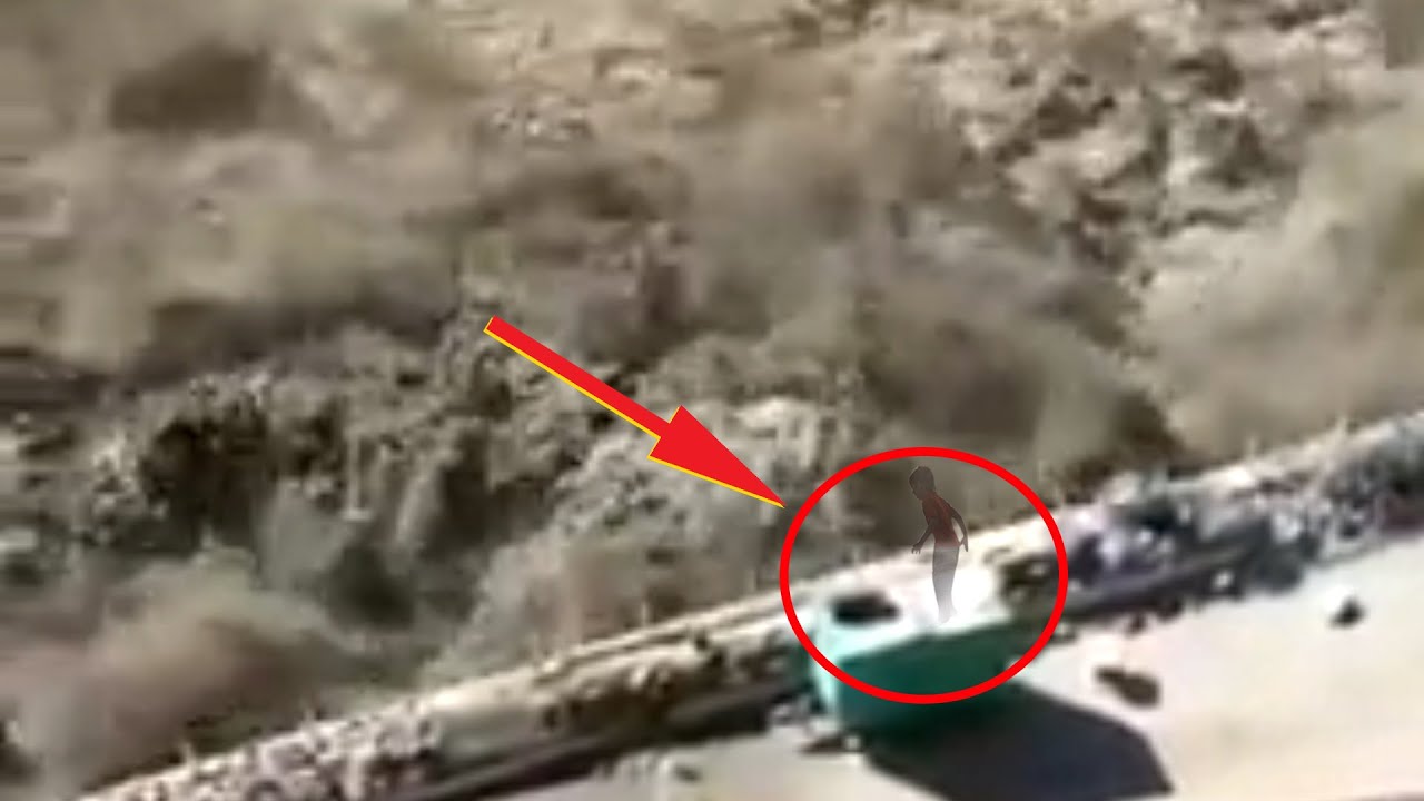 Viral Video | Uttarakhand | Glacier burst | Chamoli district, flash flood in Dhauliganga