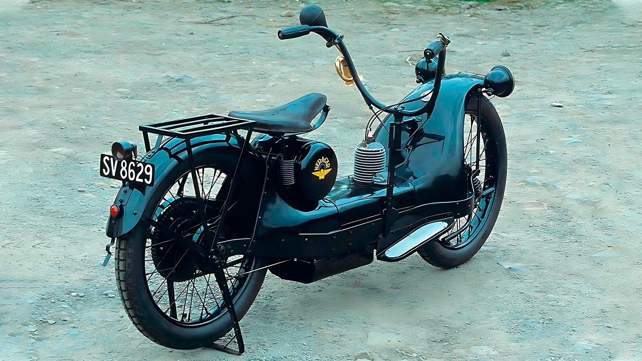 Ner‑A‑Car 1921 года: мотоцикл, который ездил как автомобиль
