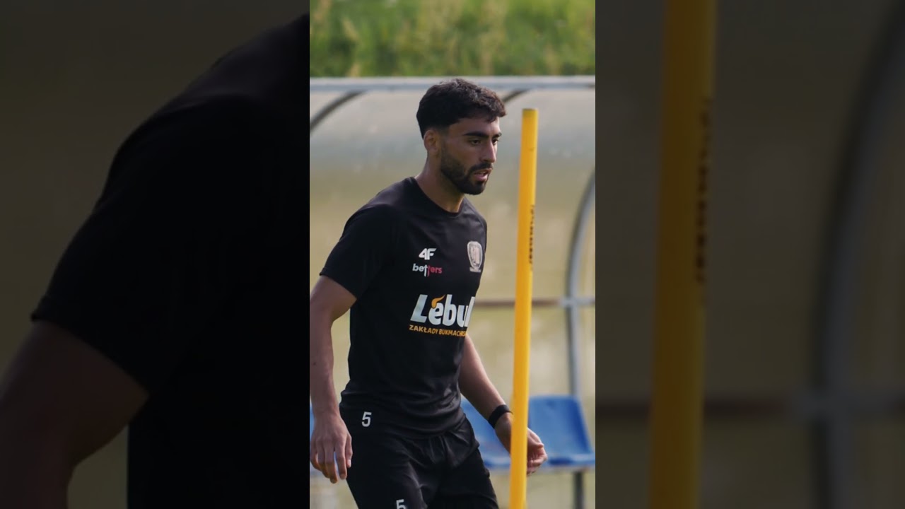 Zaglądamy na trening! 💪 #piastgliwice #football #ekstraklasa #footballtraining #soccer