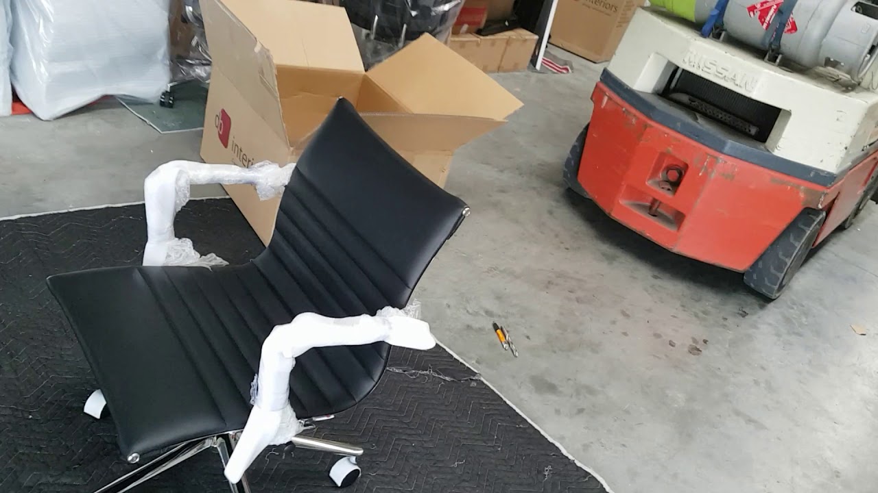 Assembling a Salem Meeting Chair SE MR 60