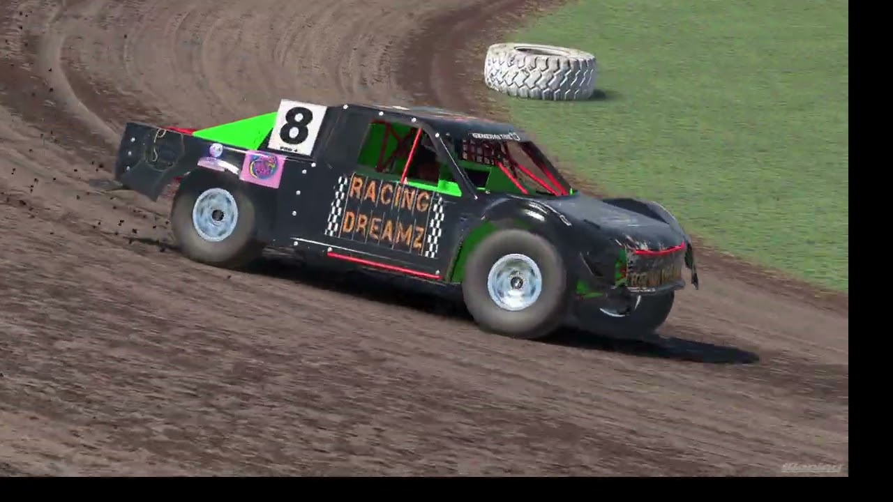 Lucas Oil Speedway with the pro4(4wd).