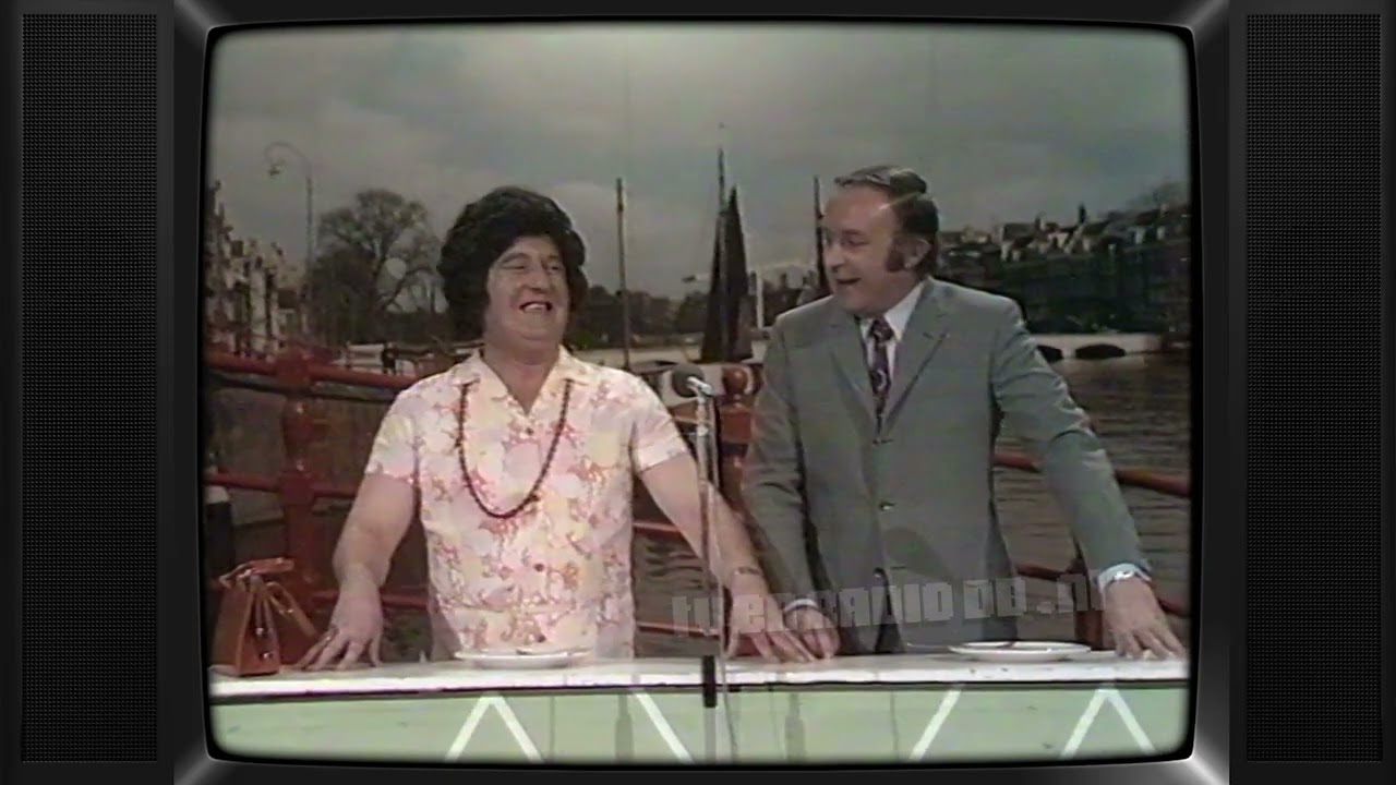 TV: Mounties - Yum Yum Pap (1972) | Piet Bambergen | René van Vooren
