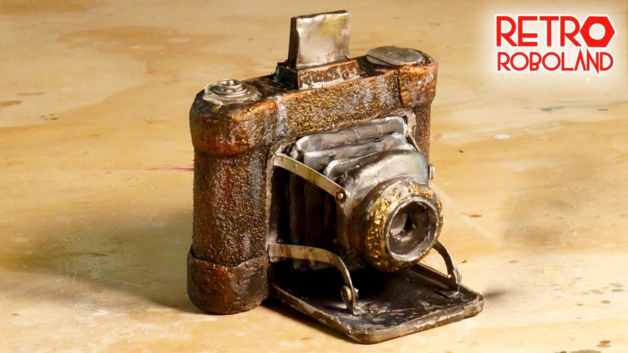 How to make a Camera Obscura Model for Fatal Flaw from scratch using household junk and art supplies