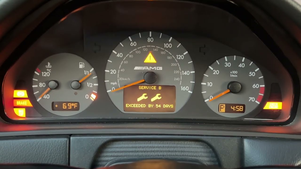 Mercedes W210 (рестайлинг 2000-2002) Как сбросить индикатор сервисного обслуживания