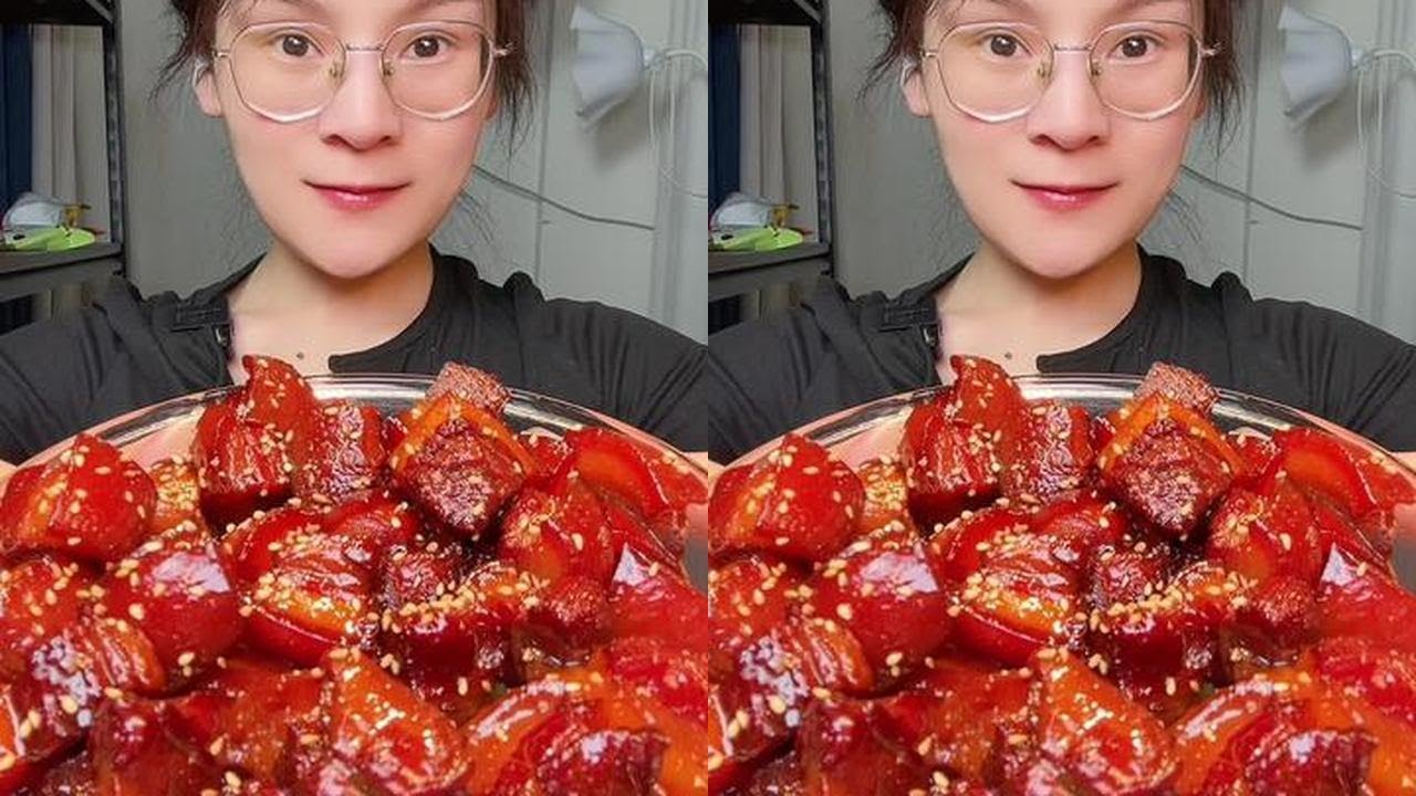 Transparent and delicious braised pork rice! So delicious!