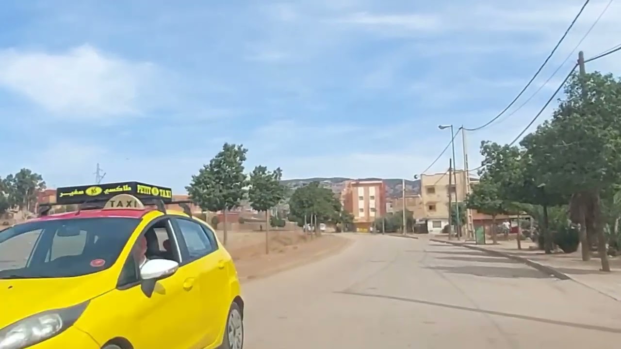 Khenifra: المدار الطرقي لساحة الكورس