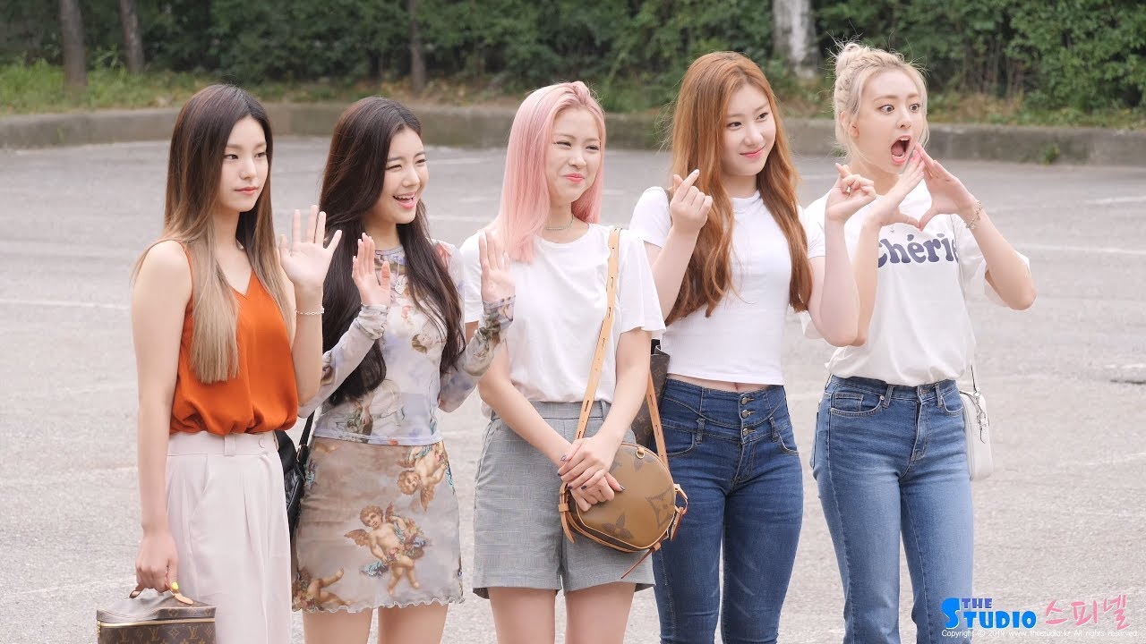 190823 있지 ITZY 뮤직뱅크 출근길 4K 직캠 (예지 리아 류진 채령 유나) by Spinel