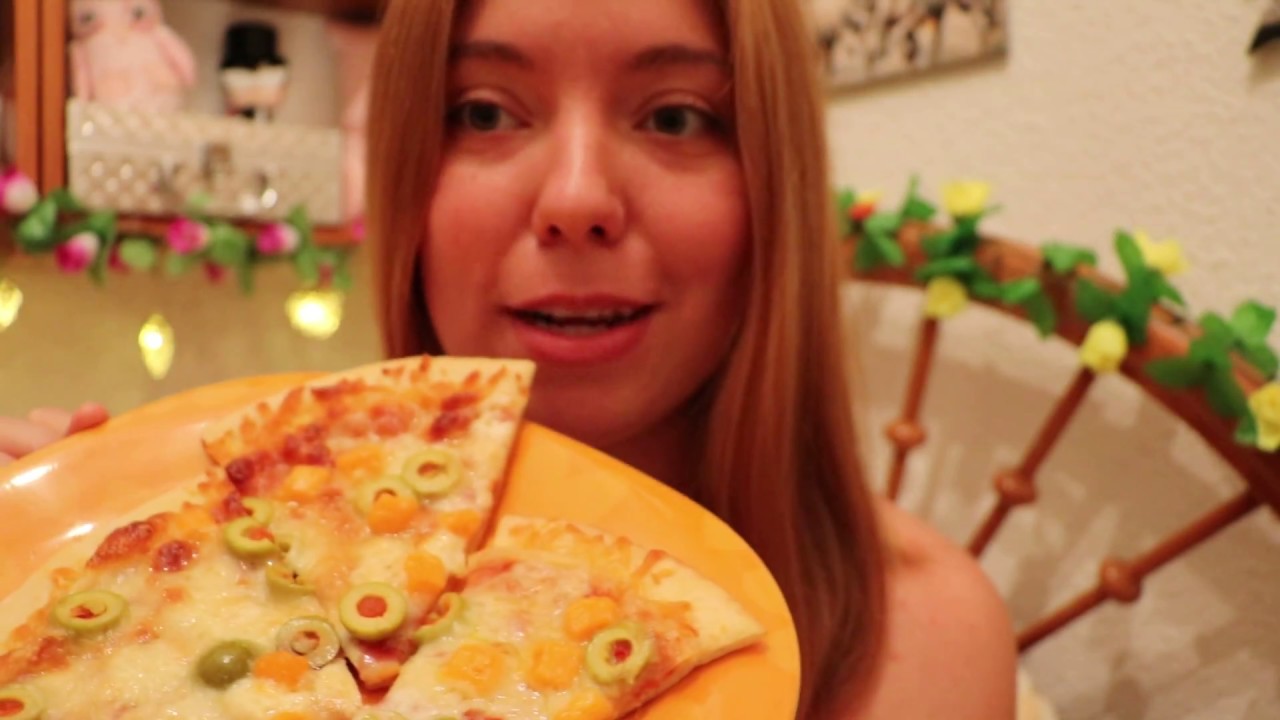 ASMR Charlemos un rato y comamos pizza 🍕🍕🍕