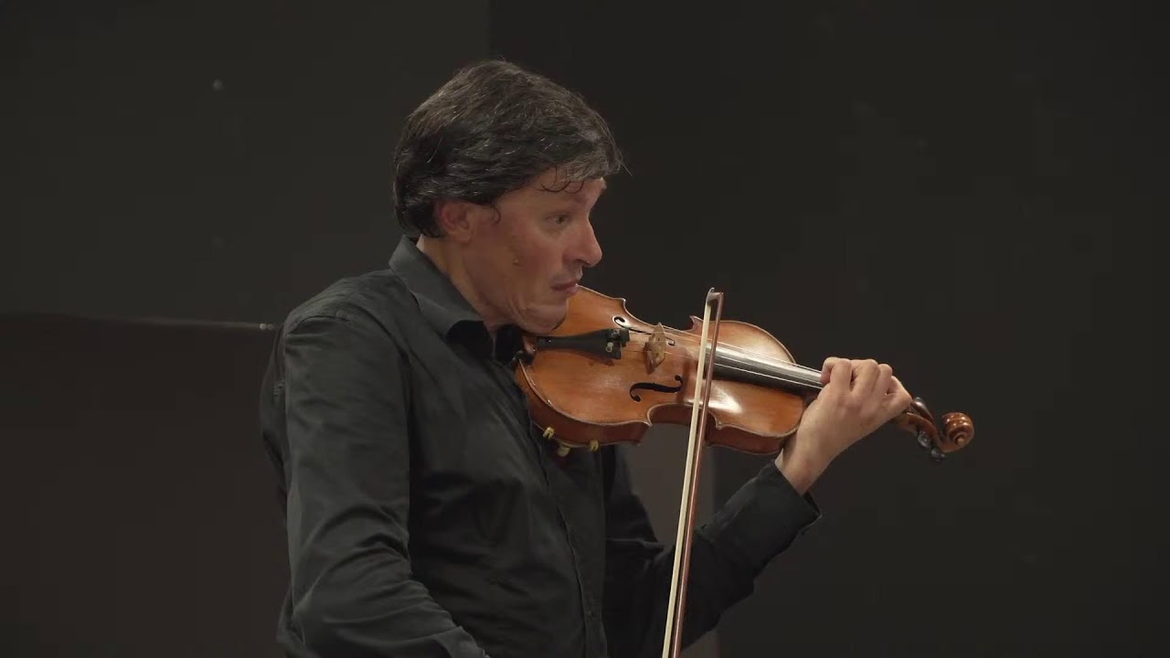 Marco Rogliano in concert presents his CD 'Paganini and Italian Genius'
