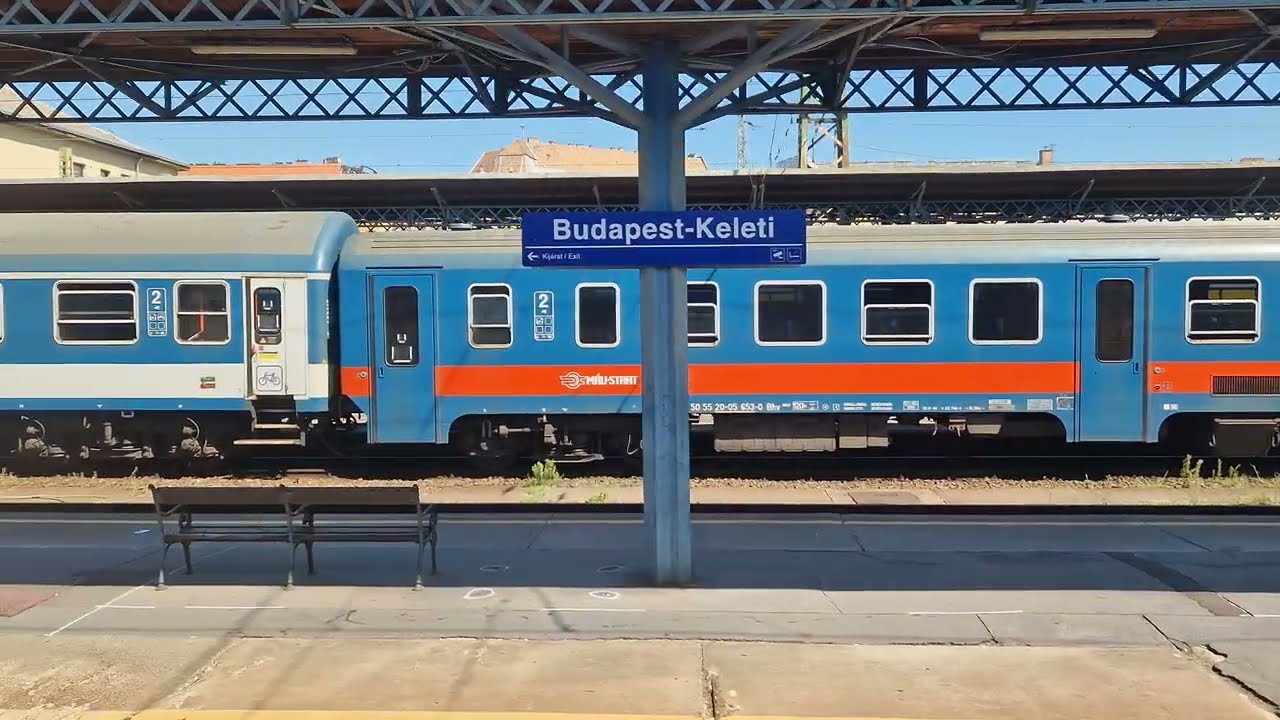 Budapest - Driving in Budapest with train - Hungary