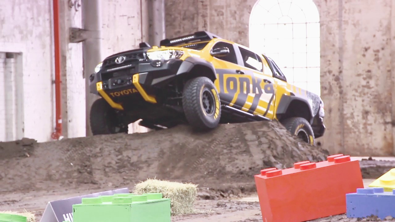 Toyota HiLux Tonka ... Quick Drive