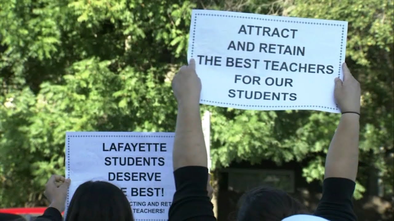 Lafayette School District teachers hold informational picket amid pay dispute