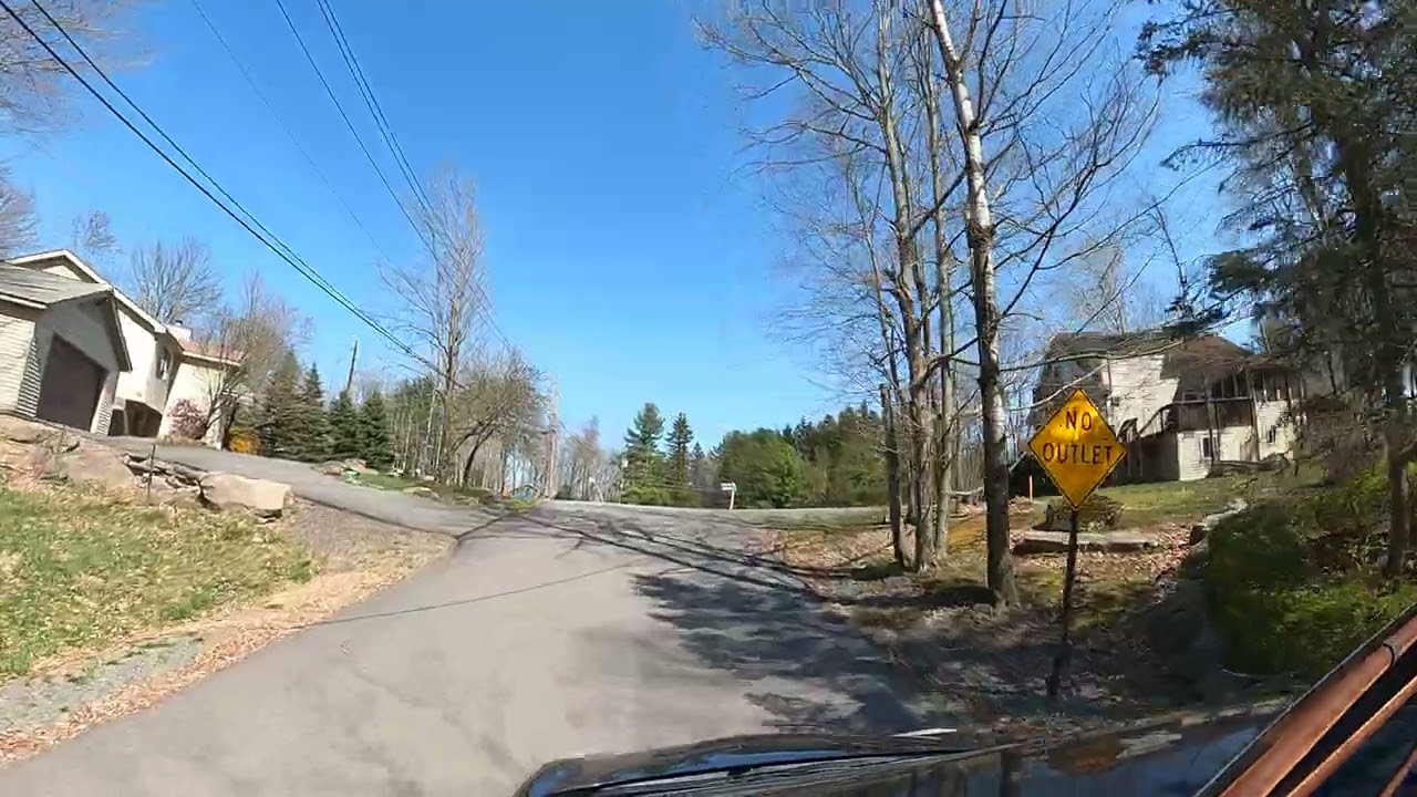Driving Around Thru 04-24-2022 HideOut Hide Out Lake Ariel PA Pennsylvania 4K Front (4)