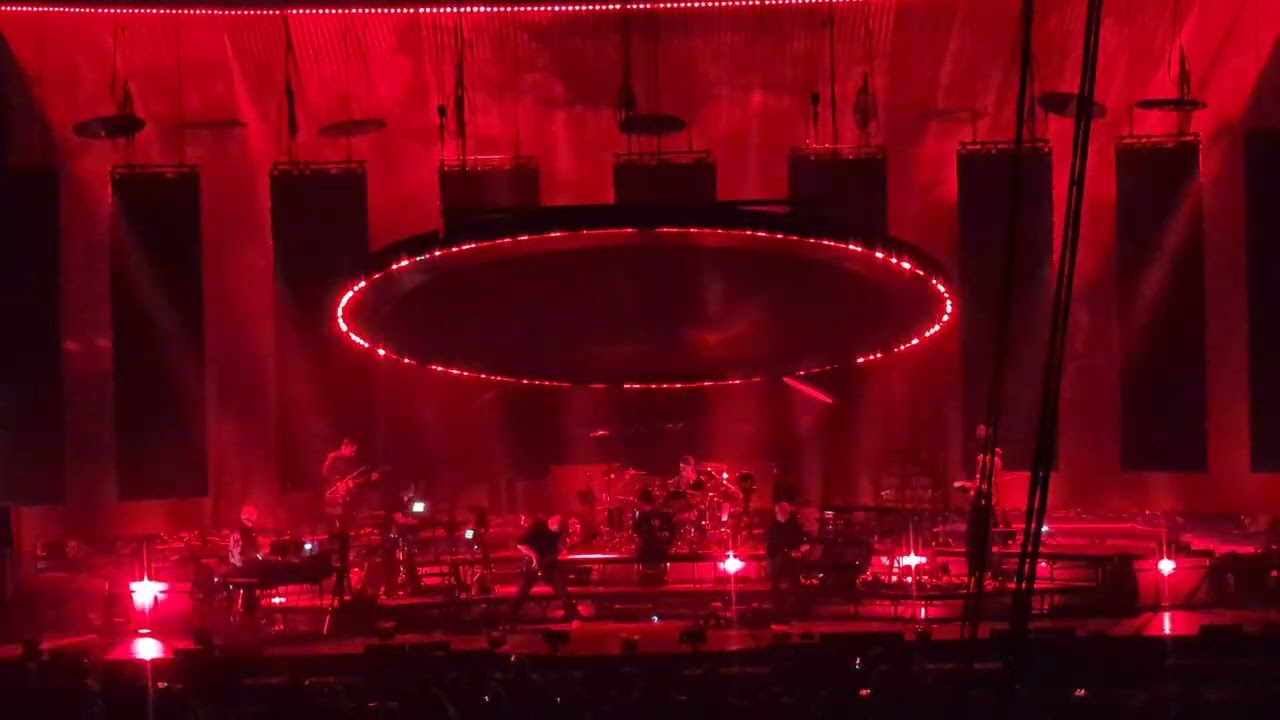 Peter Gabriel - Red Rain (live Capital One Arena, DC, Sept 20, 2023) 4K