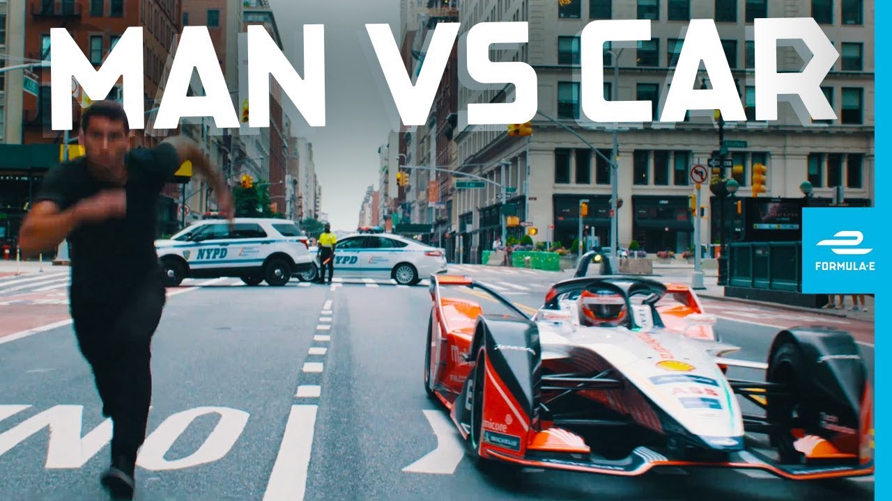 Mahindra Formula E Car vs Freerunner on New York Streets | New York City E-Prix